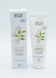 Demachiant bio 3 in 1 cu ceai verde, pentru toate tipurile de ten - Eco Cosmetics