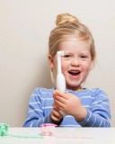 Periuta de dinti electrica muzicala pentru copii, Buzzy Brush - Jack n' Jill